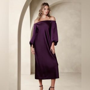 Banana republic satin off shoulder midi dress med, new w tags  color Pinot noir